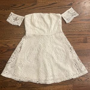 Forever 21 White Lace Off-Shoulder Mini Dress